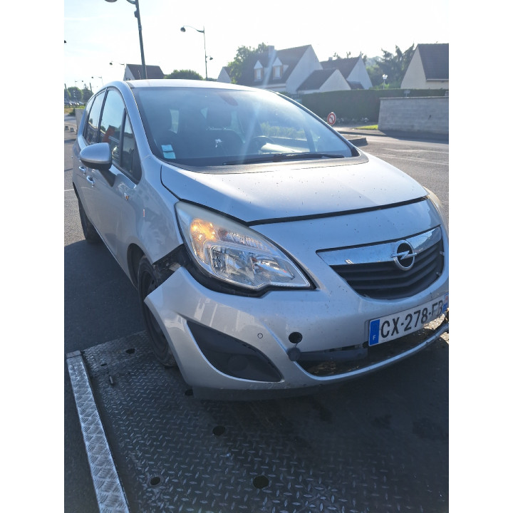 Feu arriere principal droit (feux) OPEL MERIVA B Photo n°19