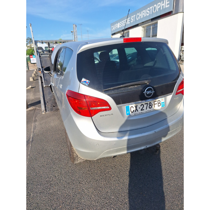 Feu arriere principal droit (feux) OPEL MERIVA B Photo n°20