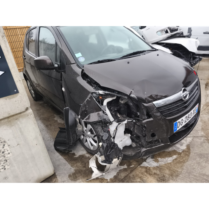 Feu arriere principal droit (feux) OPEL AGILA B Photo n°8