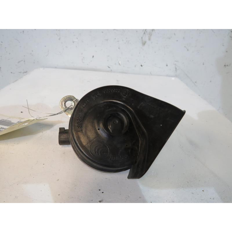 Avertisseur/Klaxon OPEL CORSA D Photo n°1