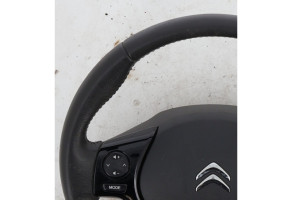 Volant CITROEN C1 2 Photo n°4