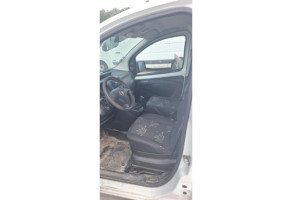 Pare choc avant FIAT FIORINO 3 Photo n°17