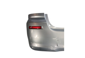 Pare choc arriere TOYOTA COROLLA VERSO 2 Photo n°6