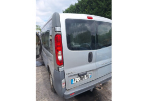 Feu arriere principal gauche (feux) OPEL VIVARO 1 Photo n°13