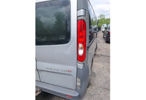 Feu arriere principal gauche (feux) OPEL VIVARO 1 Photo n°16