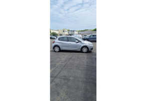 Feu arriere stop central PEUGEOT 208 1 Photo n°9