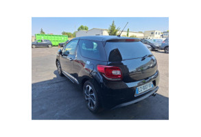 Custode avant droit (porte) CITROEN DS3 Photo n°10