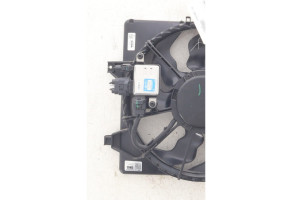 Moto ventilateur radiateur HYUNDAI I 20 2 Photo n°2