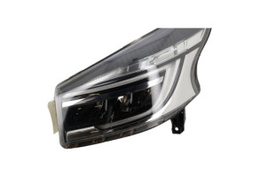 Optique avant principal gauche (feux)(phare) RENAULT TRAFIC 3 COURT Photo n°1