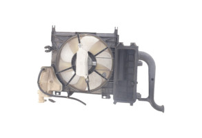 Moto ventilateur radiateur TOYOTA IQ Photo n°1