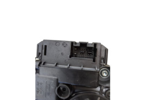 Leve vitre electrique avant gauche VOLKSWAGEN POLO 5 Photo n°2