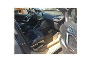 Leve vitre electrique avant gauche PEUGEOT 208 1 Photo n°10