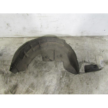 Pare boue arriere gauche RENAULT SCENIC 1