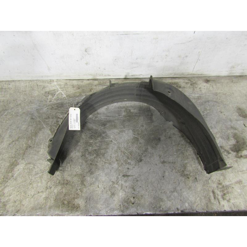 Pare boue arriere droit HYUNDAI I 30 2 Photo n°1