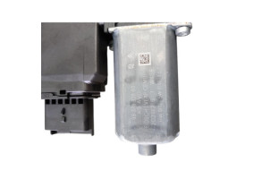 Leve vitre electrique avant droit PEUGEOT RIFTER Photo n°1