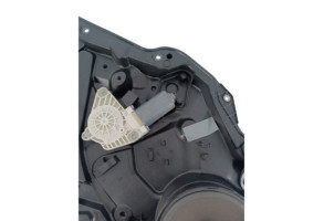 Leve vitre electrique arriere droit MERCEDES CLASSE CLA 117 SHOOTING Photo n°5