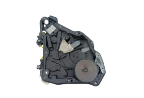Leve vitre electrique arriere droit MERCEDES CLASSE CLA 117 SHOOTING Photo n°9