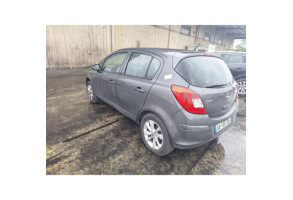 Pare choc arriere OPEL CORSA D Photo n°11