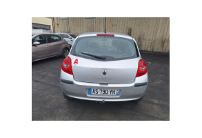 Verin de coffre RENAULT CLIO 3 Photo n°7