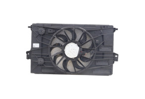 Moto ventilateur radiateur RENAULT MEGANE 5 Photo n°1