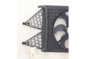 Moto ventilateur radiateur AUDI A1 1 Photo n°2