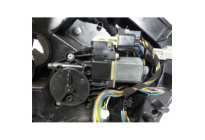 Leve vitre electrique avant gauche FORD FIESTA 6 Photo n°2