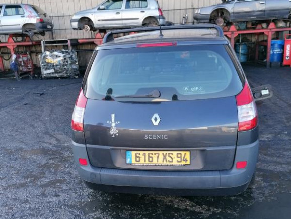 Renfort pare choc arriere (traverse) pour RENAULT SCENIC II PHASE 2  d'occasion - Jaqu'Auto