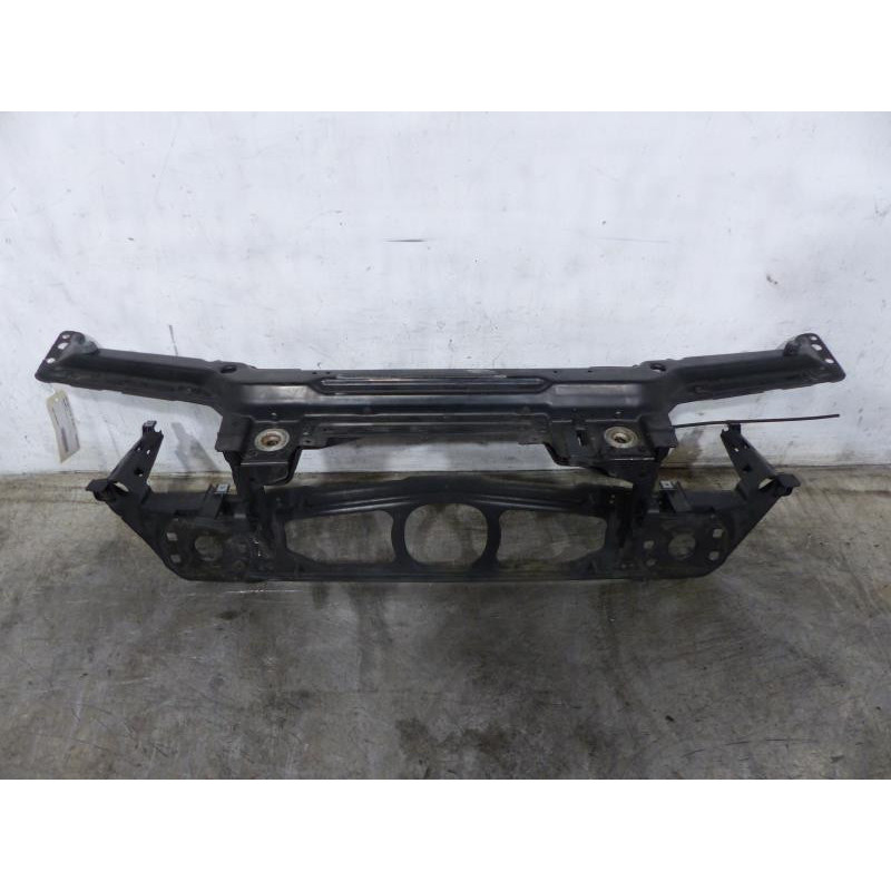 Armature avant, Masque avant BMW SERIE 3 E46 Photo n°1