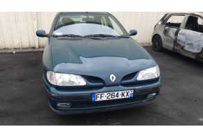 Armature avant, Masque avant RENAULT MEGANE 1 Photo n°3