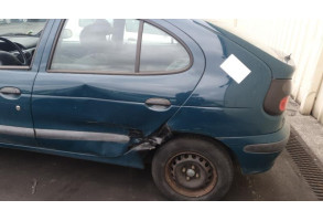 Armature avant, Masque avant RENAULT MEGANE 1 Photo n°4