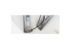 Leve vitre electrique avant gauche RENAULT CLIO 3 Photo n°9