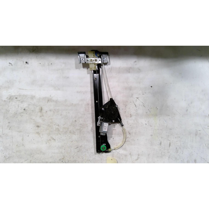 Leve vitre electrique avant droit VOLKSWAGEN UP Photo n°1