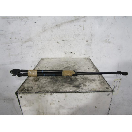 Verin de coffre OPEL CORSA D