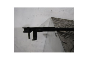 Bras essuie glace avant droit VOLKSWAGEN POLO 4 Photo n°2