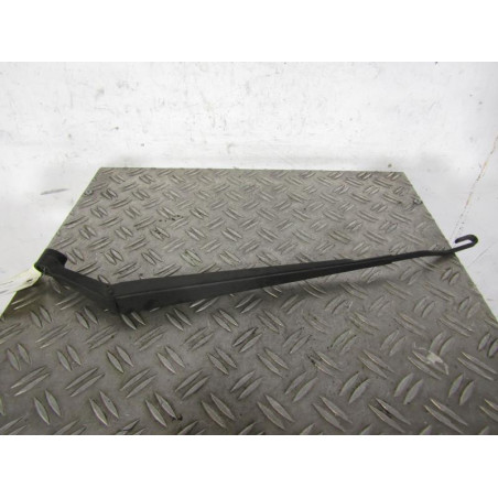 Bras essuie glace avant gauche TOYOTA YARIS VERSO