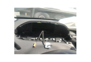 Verin de coffre PEUGEOT 208 1 Photo n°6