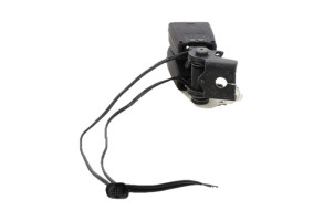 Attache ceinture arriere droit PEUGEOT 308 2 Photo n°1