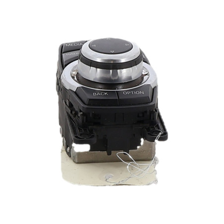 Commande GPS BMW SERIE 3 F30