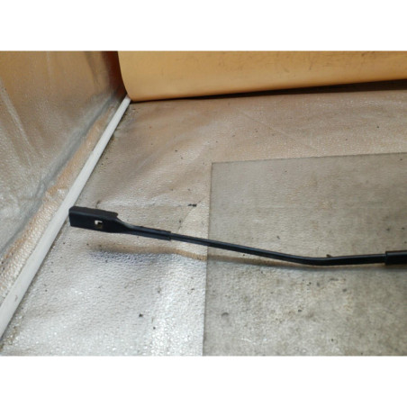 Bras essuie glace avant droit AUDI A1 1