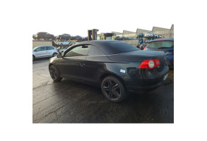 Verin de coffre VOLKSWAGEN EOS Photo n°14