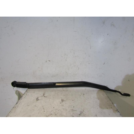 Bras essuie glace avant droit NISSAN PRIMERA 4