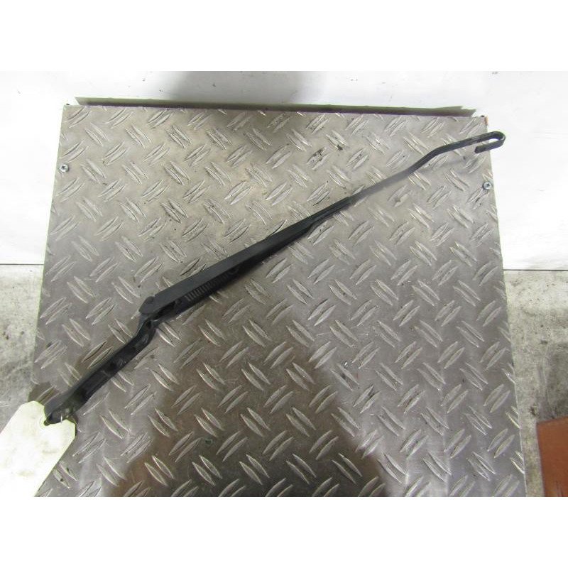 Bras essuie glace avant gauche SEAT TOLEDO 2 Photo n°1