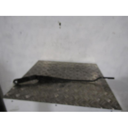 Bras essuie glace avant gauche VOLKSWAGEN GOLF 3