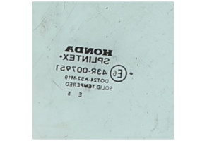 Vitre arriere gauche HONDA CR-V 2 Photo n°3