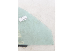 Vitre avant droit HONDA CR-V 2 Photo n°3
