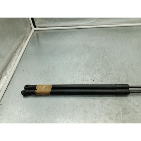Verin de coffre OPEL ASTRA J