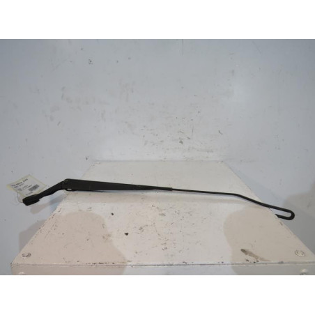 Bras essuie glace avant droit NISSAN MICRA 3