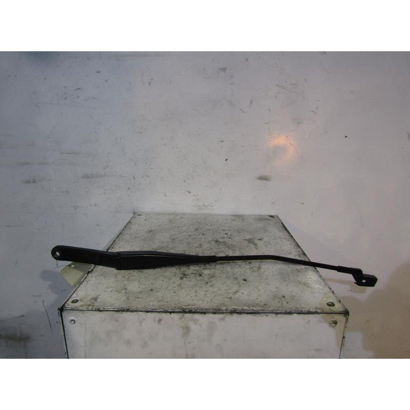 Bras essuie glace avant droit FORD FIESTA 6 Photo n°1