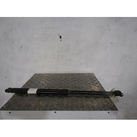 Verin de coffre OPEL CORSA D