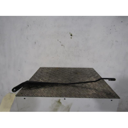Bras essuie glace avant droit VOLKSWAGEN GOLF 3